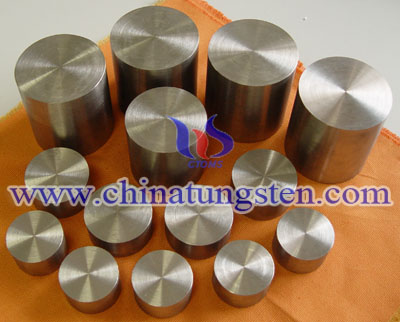 Pinewood Tungsten Alloy Cubes Picture